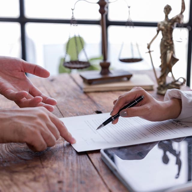 Proteja lo que más importa con nuestros abogados de familia en Ferrol