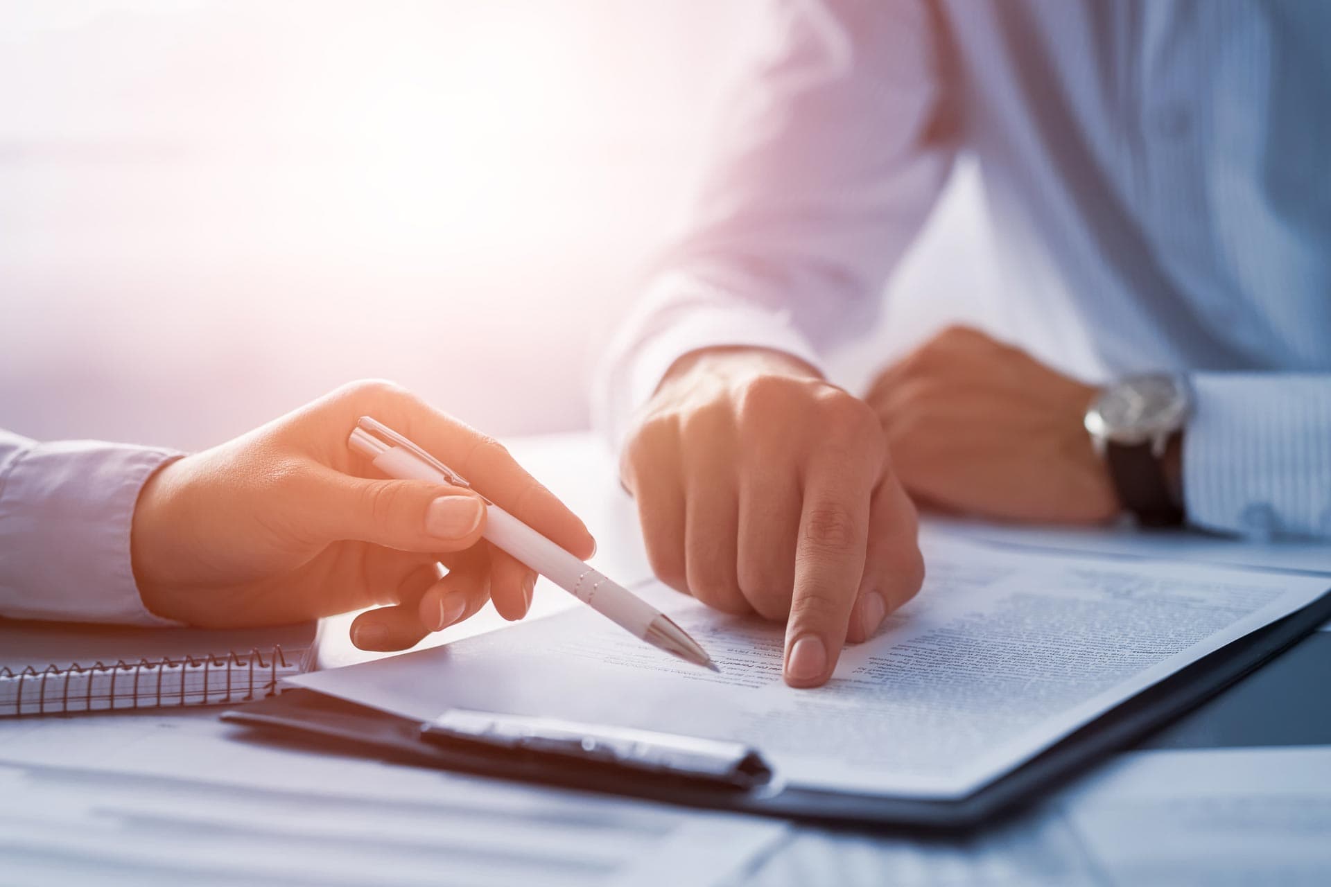 ¿Quiere revisar el contrato que va a firmar?